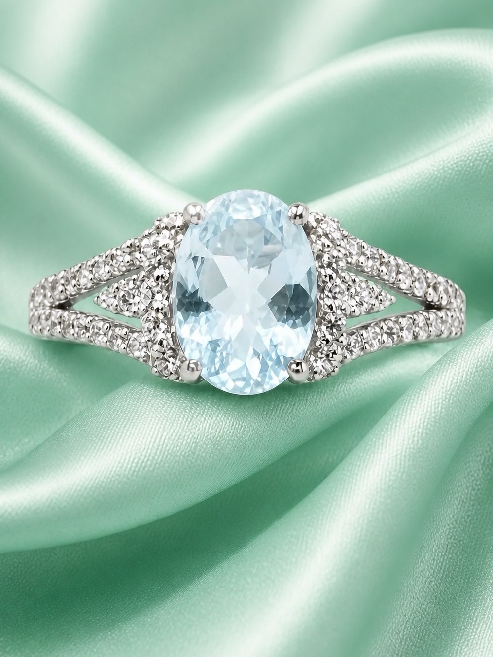 Genuine Aquamarine solitaire set in rhodium over 925 Sterling silver. Brand new